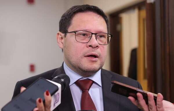 AUDIO: Informe de Comisión “Garrote”: “Las informaciones tributarias no se pueden utilizar para la persecución política” - Periodísticamente - ABC Color