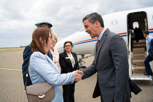 Viaje número 47: Presidente Peña llegó a Londres con agenda de inversión