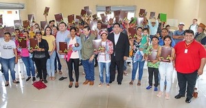 Indert aumenta a 1.500 los títulos de propiedad que entrega en la octava ronda de titulación masiva - ADN Digital