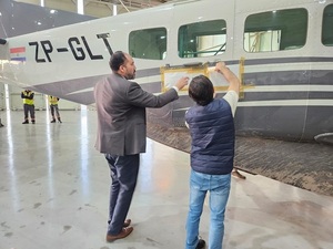 Avioneta queda lacrada tras aterrizaje irregular en Qyquyhó
