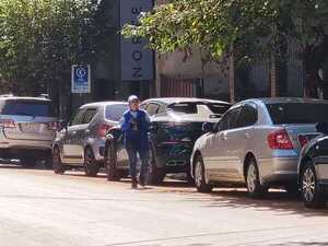 Interventor debe rescindir escandaloso contrato con firma encargada del estacionamiento tarifado en CDE - La Clave