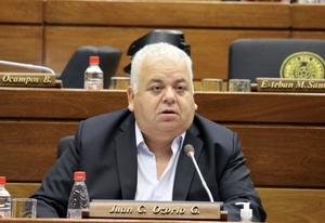 Fiscalía acusa a Juan Carlos Ozorio por abuso sexual infantil
