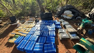 Desmantelan megacampamento narco con 16.500 kilos de droga en Amambay - ADN Digital