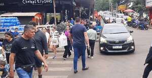 Vacaciones de invierno generan mayor movimiento comercial en Ciudad del Este - ABC en el Este - ABC Color