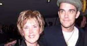 La Nación / Robbie Williams: “Mi mamá tiene demencia, ya no sabe quien soy”