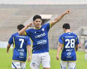 Encarnación FC se anota en la tercera fase de la Copa Paraguay - Fútbol - ABC Color