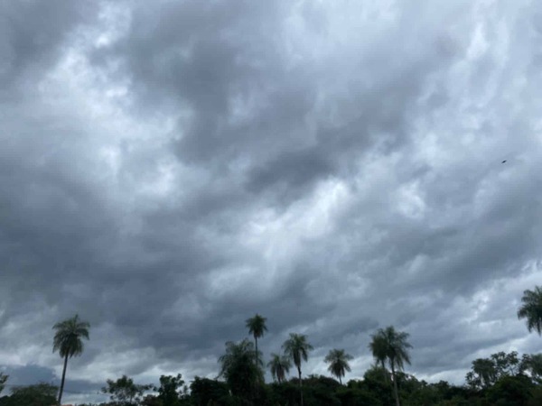 Jueves fresco con probabilidades de lluvia