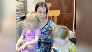 Rusa hallada en una cueva en India enfrenta una disputa legal por custodia de sus hijas