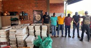 La Nación / Canindeyú: decomisan dos toneladas de marihuana y detienen a cuatro personas
