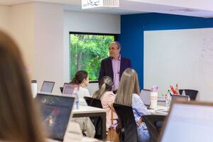Formaci贸n global con sello europeo: lo que hay que saber sobre la Semana Acad茅mica UAX 2025
