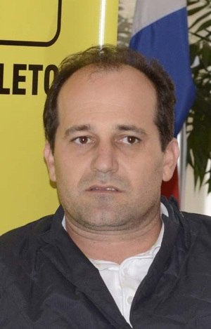 Insólito: Nivaldo Ourikes roba cosecha ajena y la justicia persigue a la víctima - La Clave
