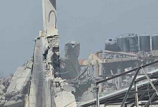 Ataque a única iglesia católica en Gaza: Dos muertos y un sacerdote argentino entre los heridos