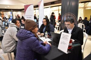 ¿Buscás empleo? Acercate a la Expo y armar tu currículum - Portal Digital Cáritas Universidad Católica
