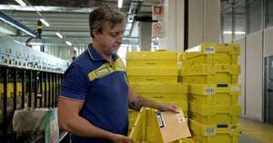 La Nación / El papa León XIV recibe 500 kg de correo a la semana