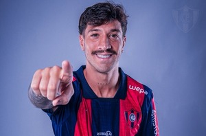 ¡Fabricio Domínguez fue presentado en Cerro Porteño! - trece