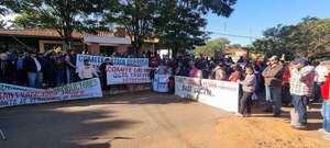 Tras acuerdo, campesinos de Misiones levantan medida de fuerza por ocho días - Nacionales - ABC Color