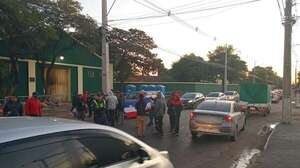 Cierre de la sede del Indi: indígenas despejarían hoy la vereda sobre Artigas - Nacionales - ABC Color