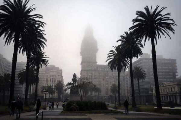 Uruguay: un país con población en declive  - Mundo - ABC Color