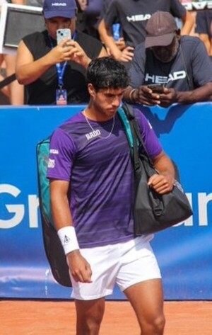 Vallejo opuso dura batalla pero cayó en tres sets ante Neumayer - La Tribuna