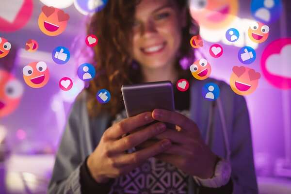 Efecto parasocial: por qué creemos conocer a celebridades o influencers - Estilo de vida - ABC Color