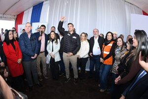 Gobierno arranca el "Plan 1000" en Alto Paraná a fin de mejorar caminos urbanos - .::Agencia IP::.