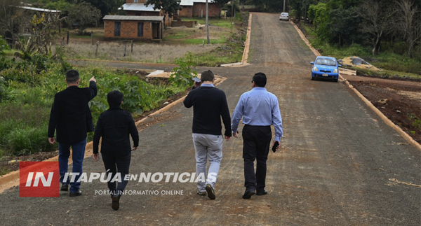 HOHENAU: INAUGURAN NUEVO TRAMO DE EMPEDRADO EN EL BARRIO SAN ROQUE