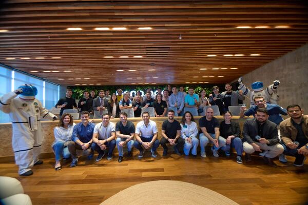 Moonshot 2025: 10 equipos avanzan a la etapa final
