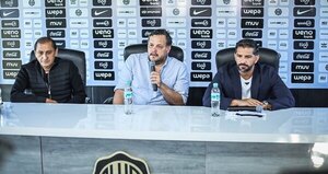 Versus / Lo que sorprendió a Ramón apenas llegó a Paraguay