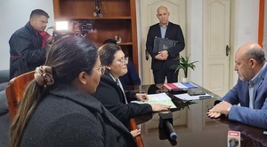 Prieto amenaza al interventor y envía escribana para que se “ratifique o rectifique”