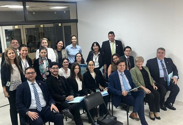 Brindan charla sobre ética a funcionarios del Poder Judicial - Judiciales.net