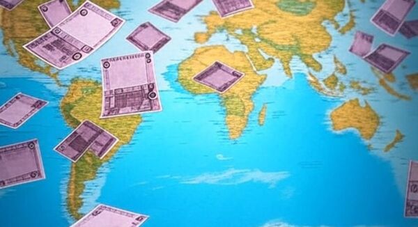 Una marea ideológica financiada por Bruselas