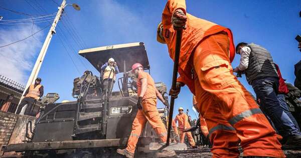 La Nación / Peña participa de inicio de obras emblemáticas en el Alto Paraná