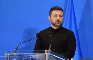 Zelenski celebra sanciones de UE a Rusia para poner fin a “asesinatos financiados con petróleo” - Mundo - ABC Color
