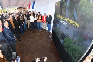 Presidente Peña impulsa desarrollo vial y entrega obras sociales en Alto Paraná - La Clave