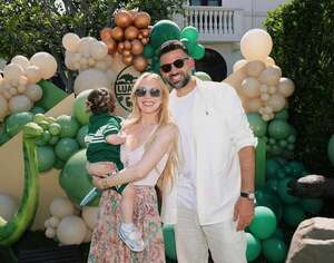 Lindsay Lohan celebra la vida de su hijo Luai - Gente - ABC Color