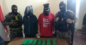 La Nación / Agentes Lince detienen a hermanos que portaban 7 paquetes de marihuana