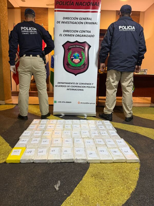 Incautan más de 50 kilos de cocaína tras persecución en Minga Guazú