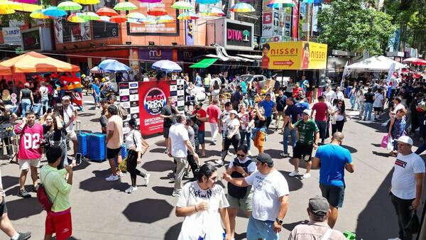 CDE registra crecimiento del 116% en compras de extranjeros con tarjetas de crédito
