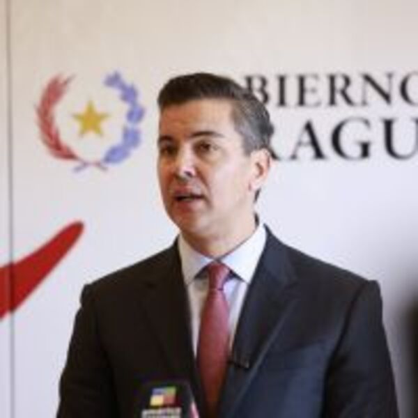El Presidente Santiago Peña anunció envío al Congreso del proyecto de una profunda reforma del transporte público para que beneficie a los ciudadanos :: Presidencia de la República del Paraguay