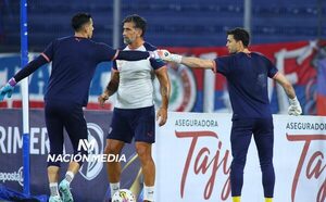 Versus / Alexis Martin Arias volvió a hablar maravillas de "Gatito" Fernández