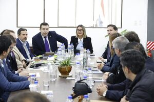Se suspende el paro de transporte tras acuerdo tripartito: servicio continuará con normalidad desde el lunes