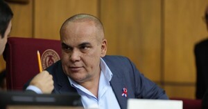 Bachi da su apoyo a Bogarín y Joselo para el Consejo de la UNA, pero el equipo de Berni lo tilda de "show"