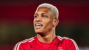 Deja el Nottingham Forest y llega al Botafogo
