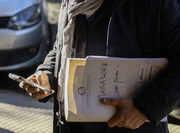 Versus / Salida en falso demora nuevo juicio por muerte de Maradona
