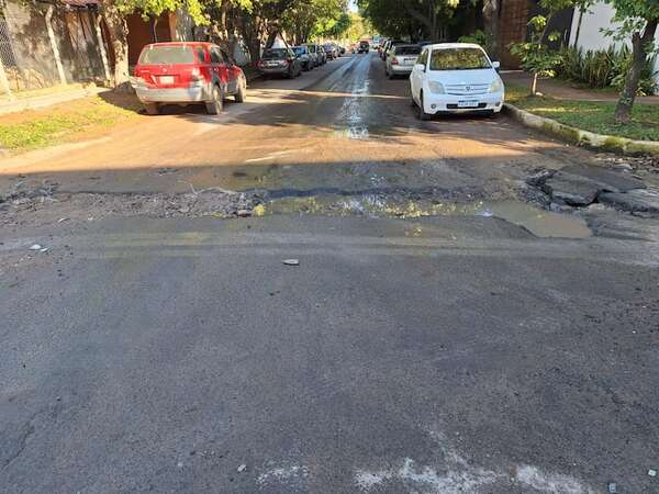 Pésimo estado de calles en el barrio San Jorge - Crónicas Ciudadanas - ABC Color