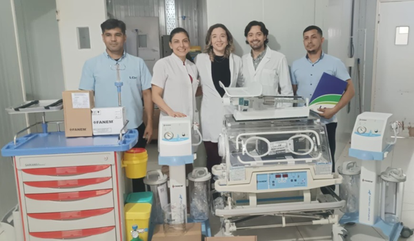 Refuerzan terapias intensivas en hospitales públicos con nueva dotación de equipos biomédicos