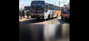 (VIDEO). Motoca muere tras ser arrollada por un colectivo