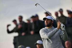 Scheffler se agiganta y toma el liderato en el Abierto Británico de golf  - Polideportivo - ABC Color