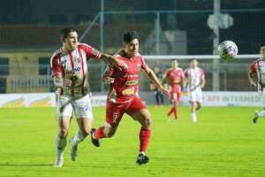 Fernando de la Mora corta su mala racha con agónico triunfo en casa - Fútbol de Intermedia - ABC Color