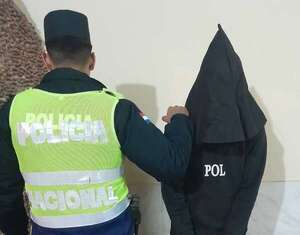 Ladrón de motos muere baleado tras forcejear con un policía